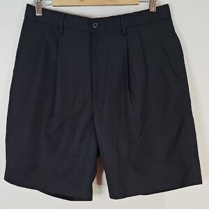 Dockers Golf  Black Flat Front Shorts